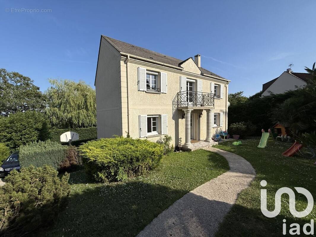 Photo 1 - Maison à NEUILLY-PLAISANCE