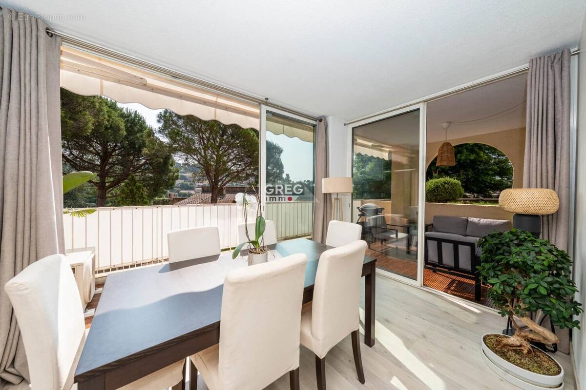 Appartement à VILLENEUVE-LOUBET