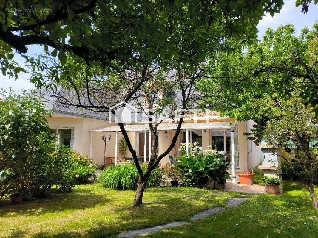 Photo 1 - Maison à LA CHAPELLE-SUR-ERDRE