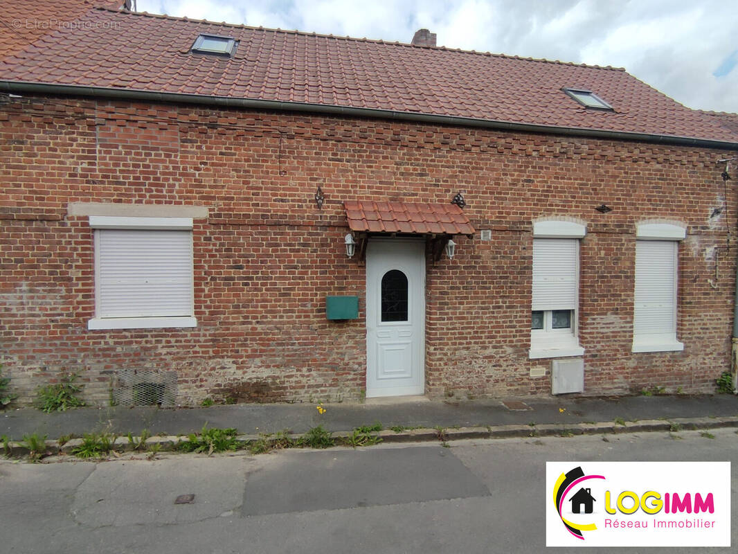 Maison à POIX-DU-NORD
