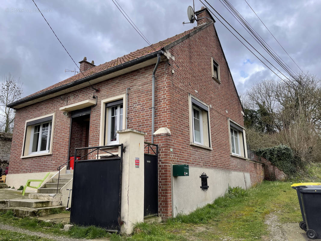 Maison à PICQUIGNY