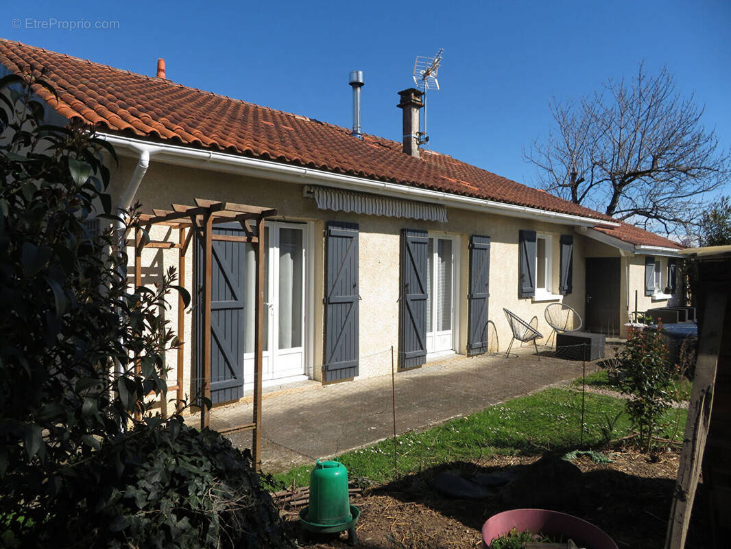 Maison à RABASTENS-DE-BIGORRE