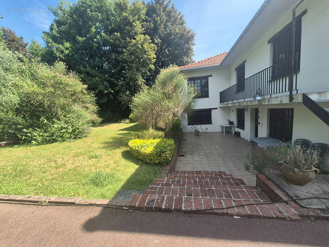 Maison à HELLEMMES-LILLE