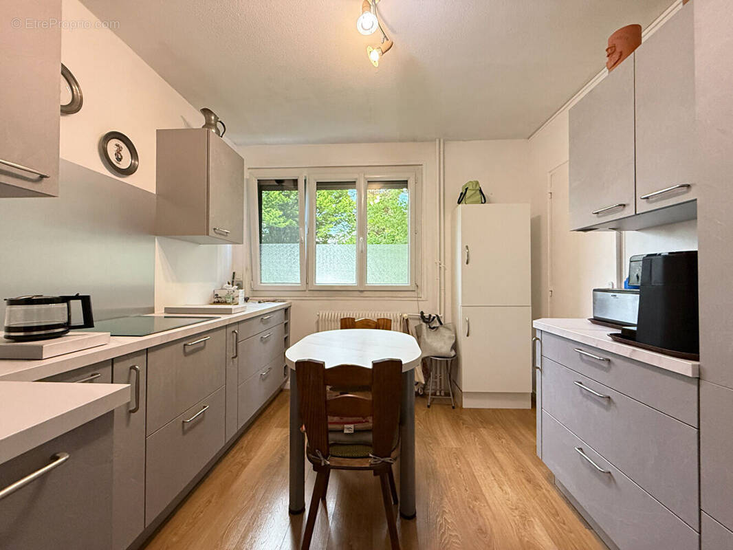 Appartement à LONS-LE-SAUNIER