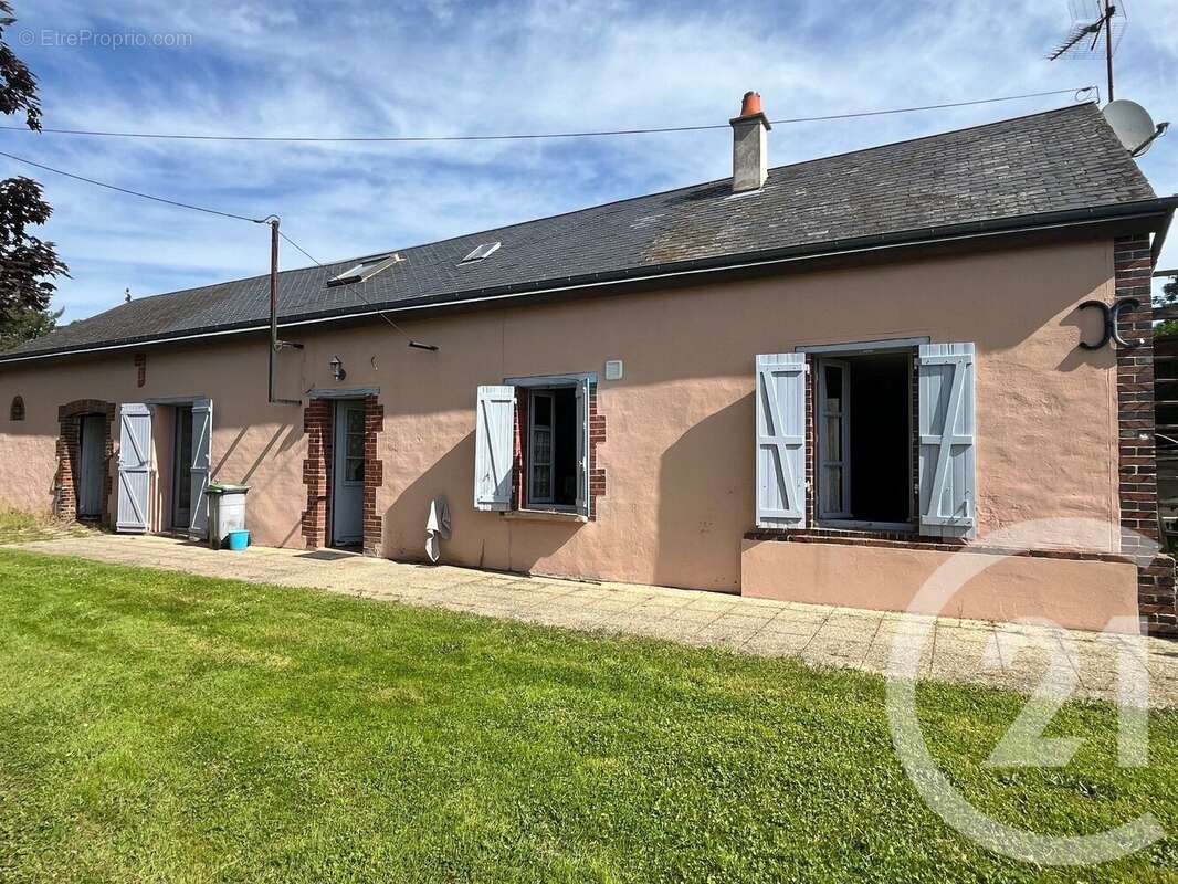 Maison à BROU