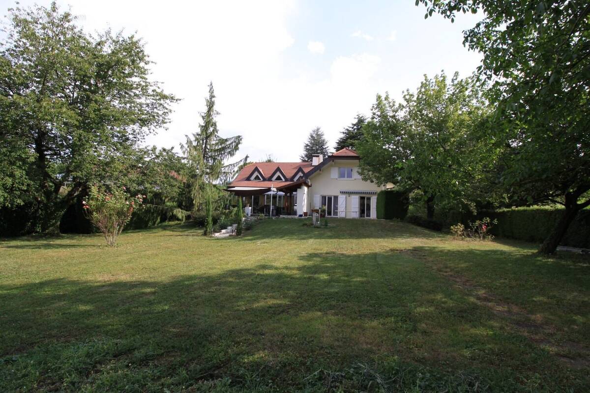 Maison à FILLINGES