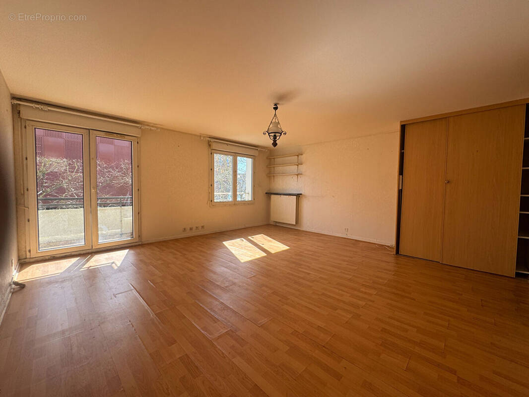 Appartement à EVRY