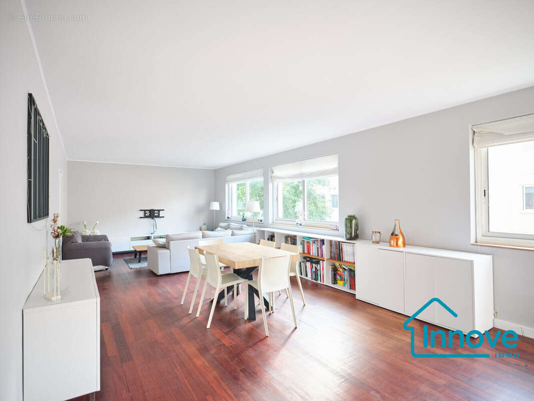 Appartement à LA CELLE-SAINT-CLOUD