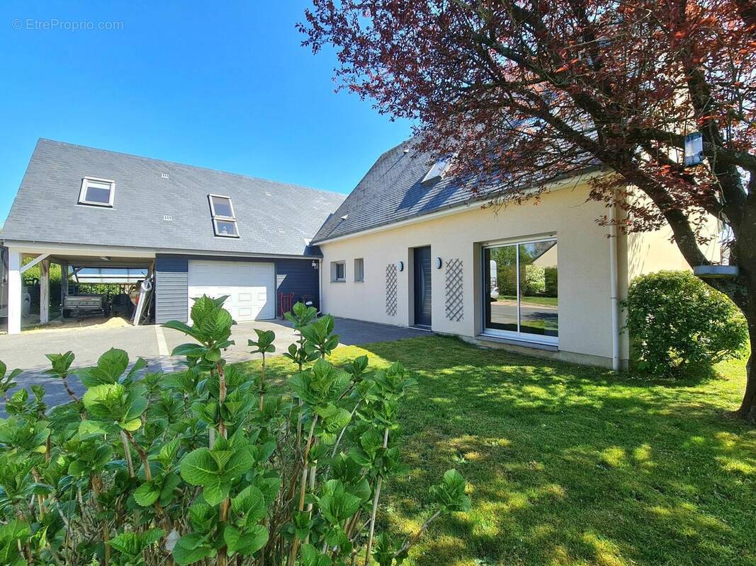 Photo 1 - Maison à QUINCAMPOIX