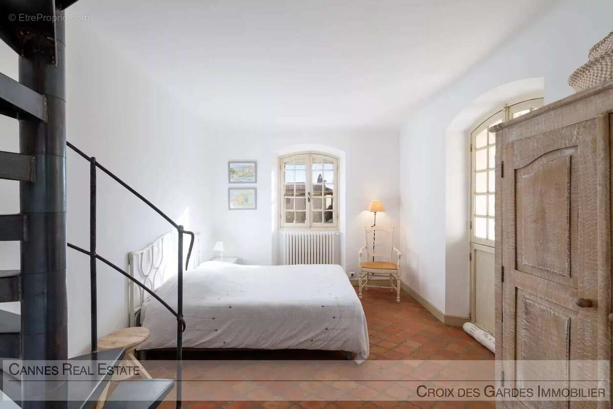 Maison à LE ROURET