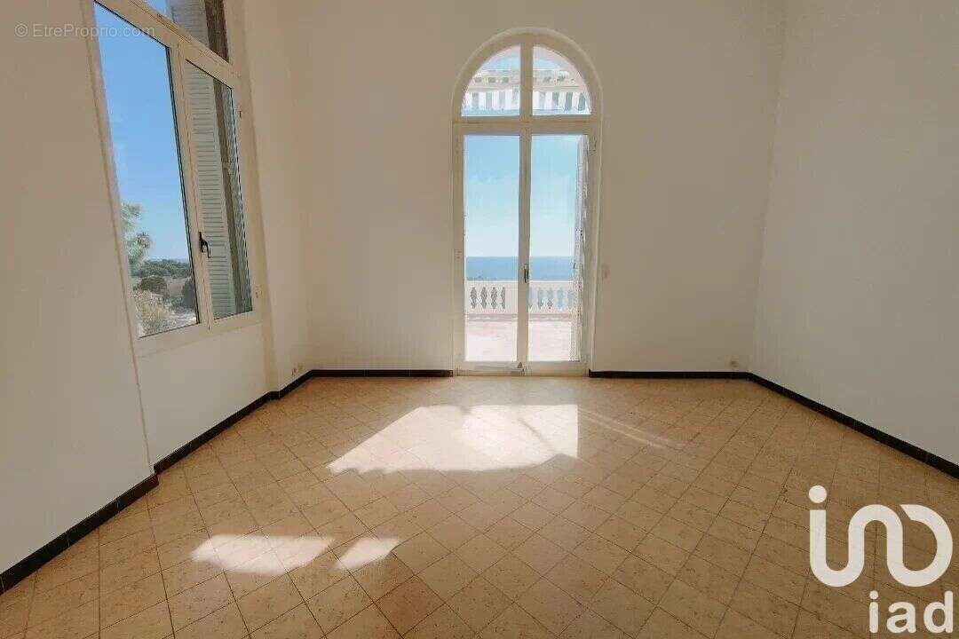 Photo 5 - Appartement à ROQUEBRUNE-CAP-MARTIN