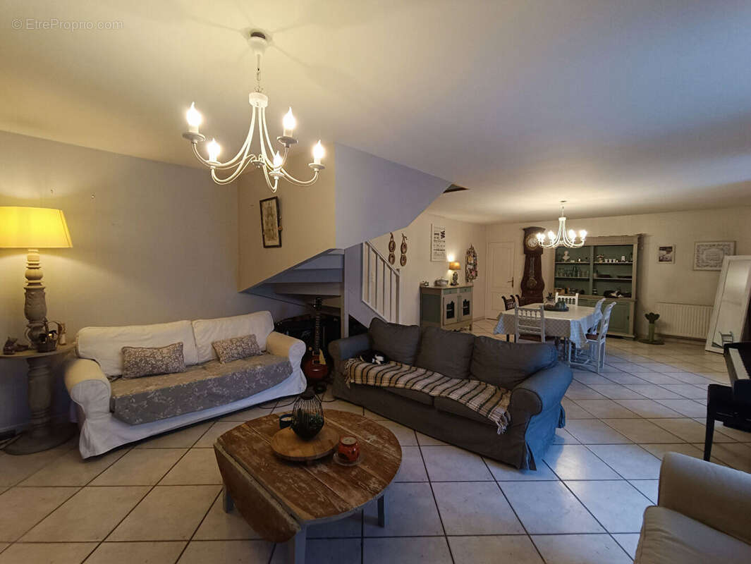 Maison à GRISY-LES-PLATRES