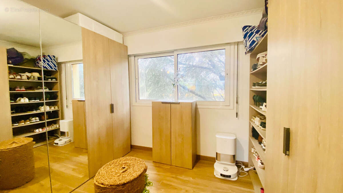 Appartement à MANDELIEU-LA-NAPOULE