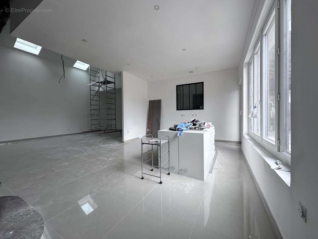 Appartement à LA VERPILLIERE