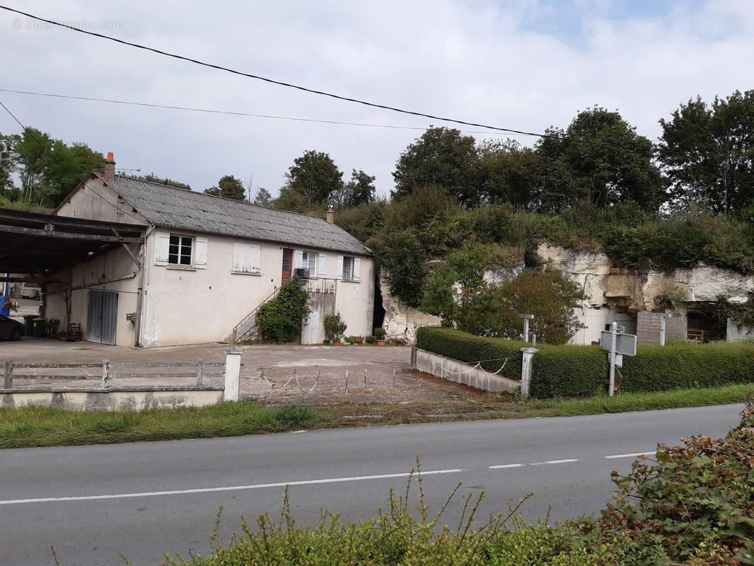 Photo 1 - Maison à LUCAY-LE-MALE