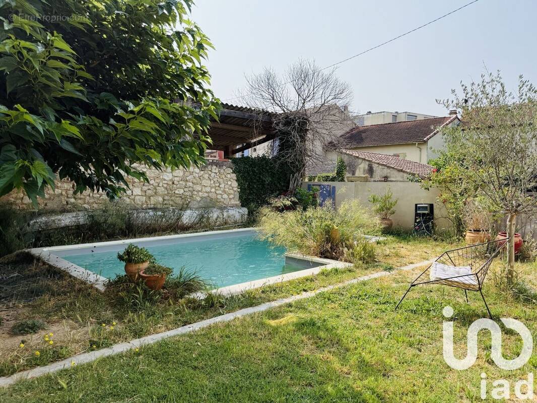 Photo 1 - Maison à PERTUIS
