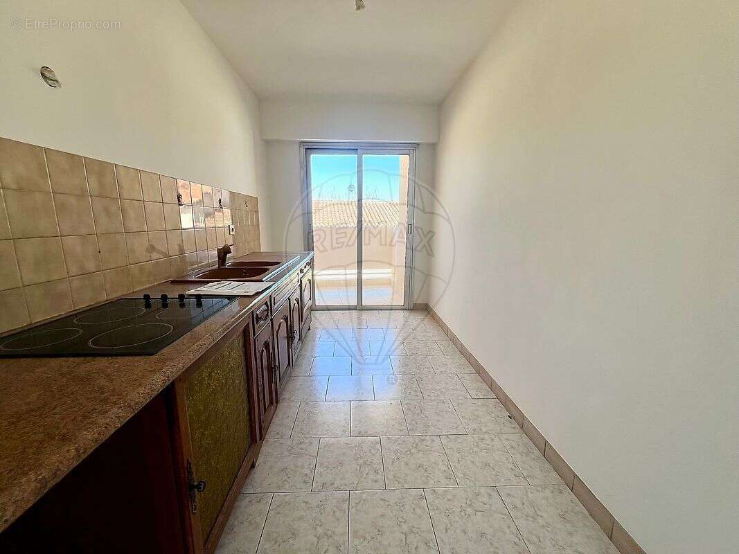 Appartement à VALLAURIS