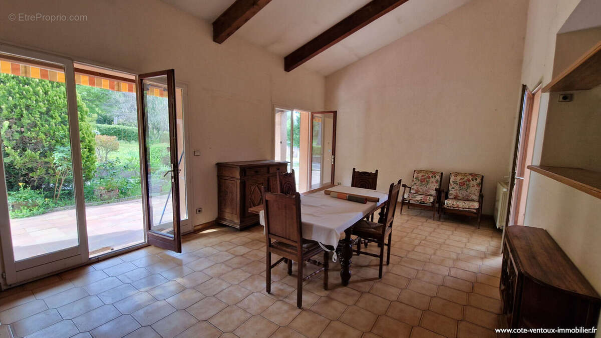 Maison à SAINT-CANNAT