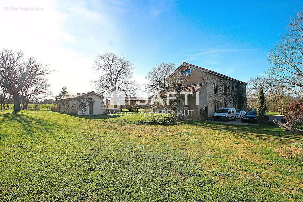 Photo 2 - Maison à GRAULHET