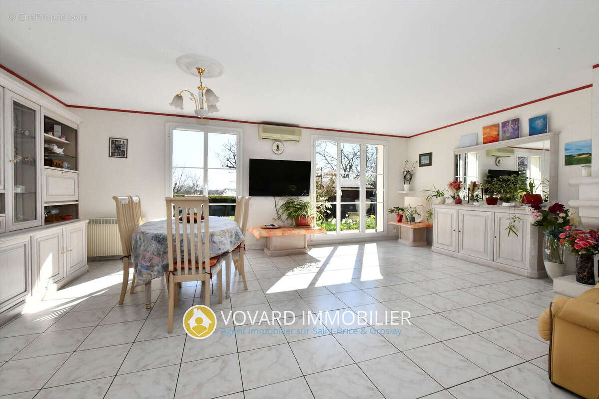 Photo 5 - Maison à GROSLAY