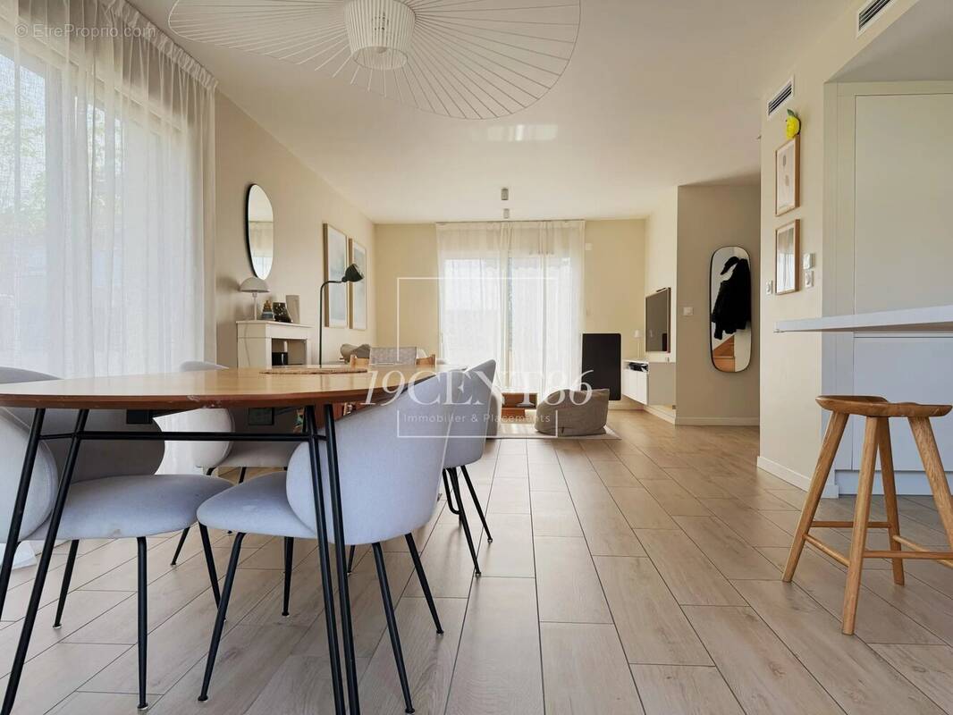 Maison à MIONS