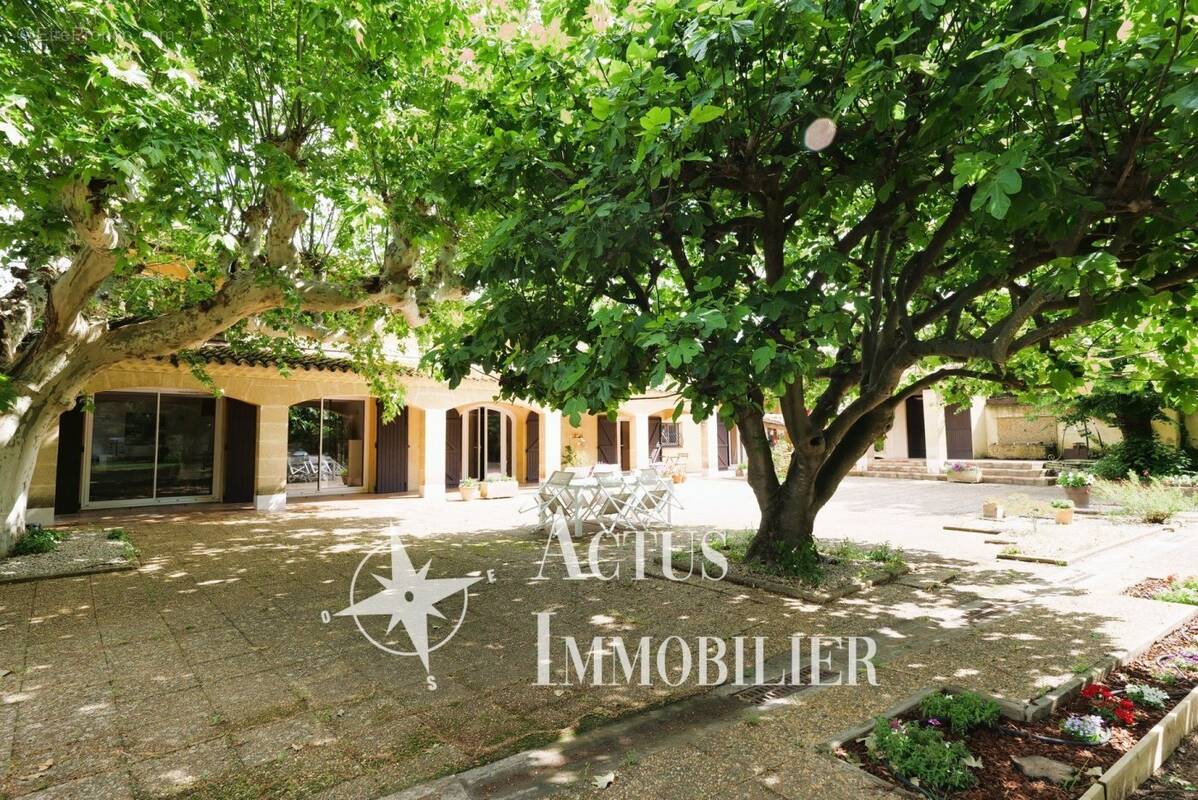 Maison à SALON-DE-PROVENCE