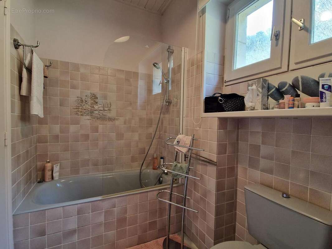 20250320145509 - Maison à LE BUGUE