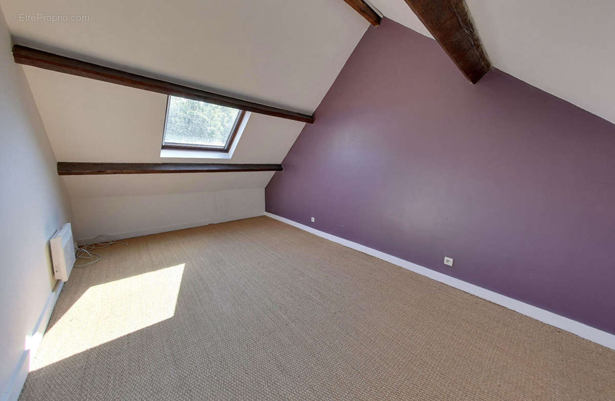 Appartement à SAINT-LEGER-EN-YVELINES