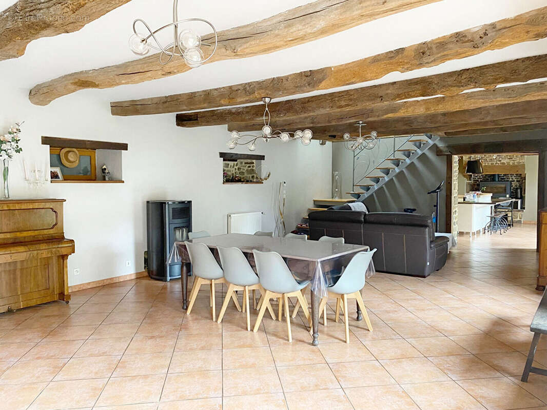 Maison à SAINT-AUBIN-D&#039;AUBIGNE