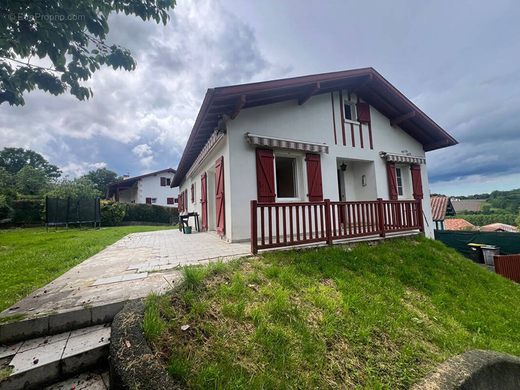 Maison à ESPELETTE