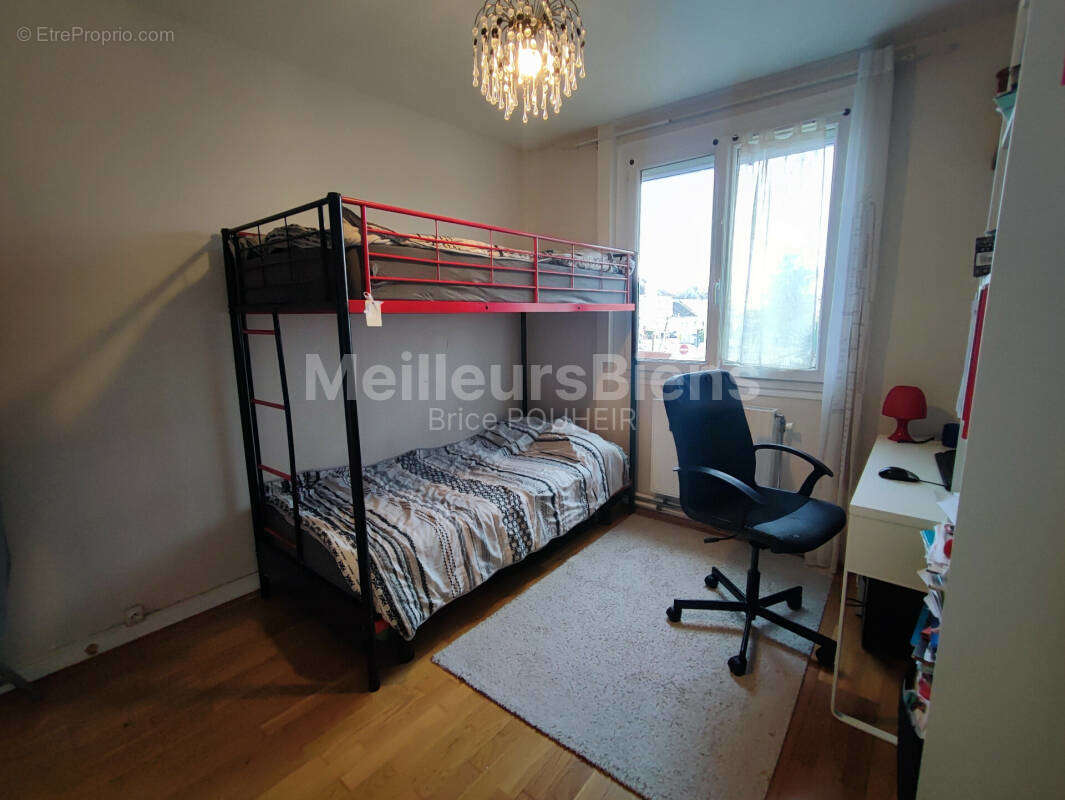Appartement à LA CHAPELLE-SAINT-LUC