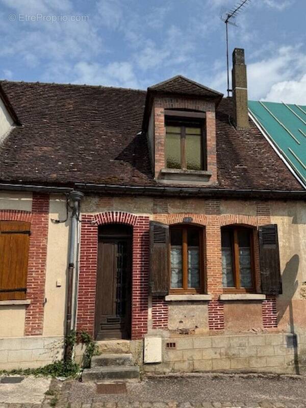 Maison à SEZANNE