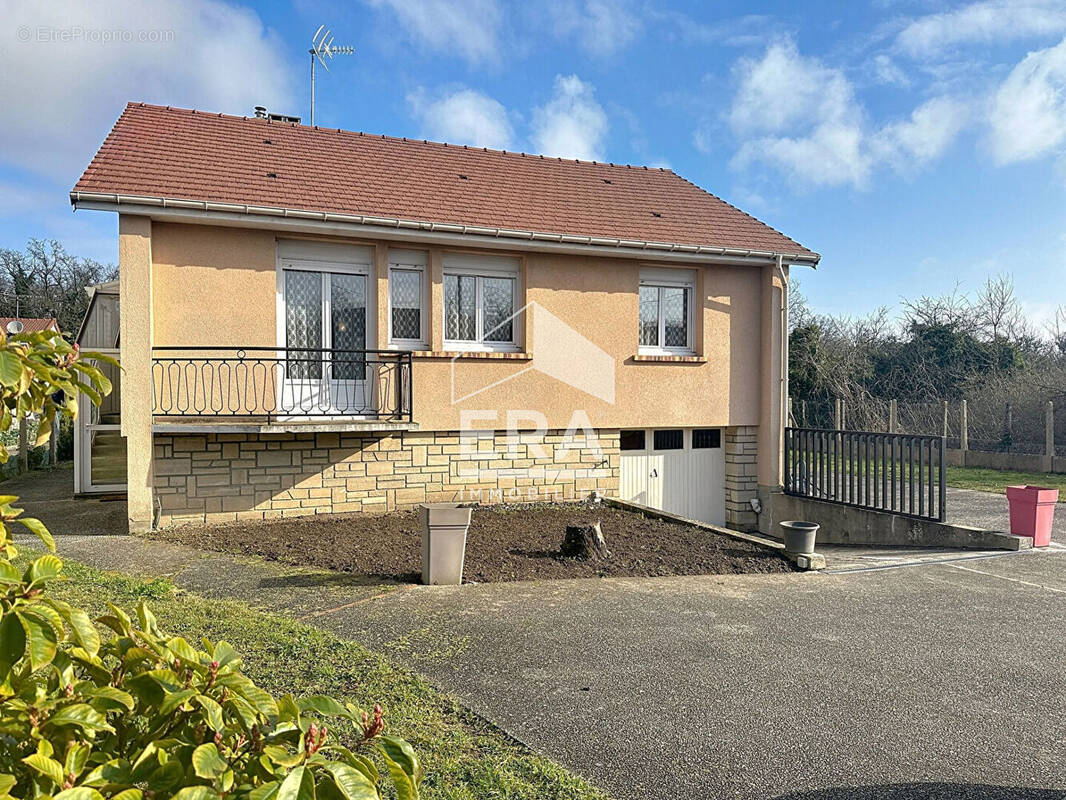 Maison à ERAGNY