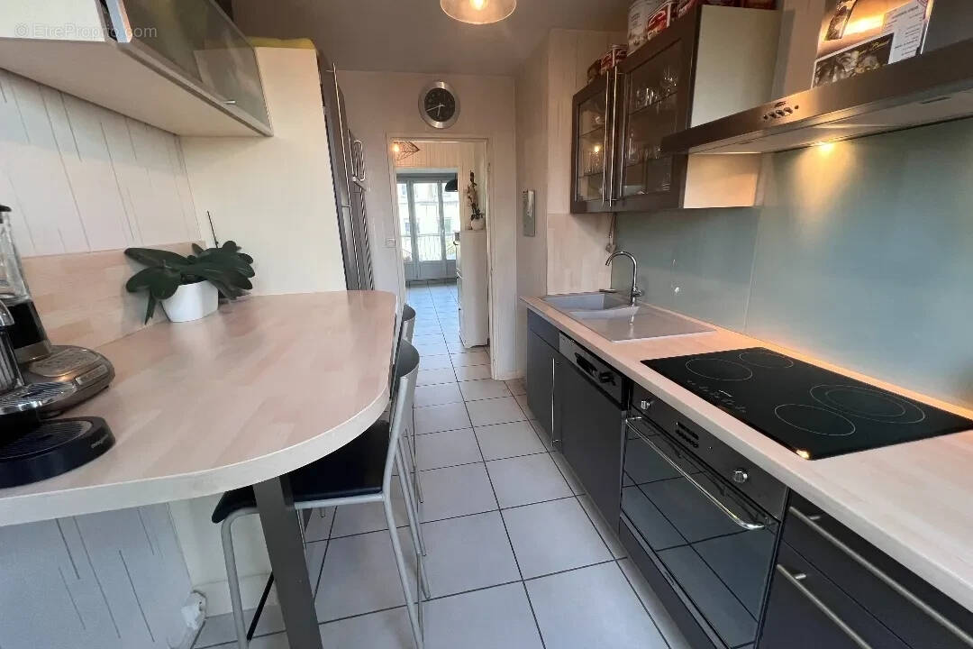 Appartement à TASSIN-LA-DEMI-LUNE