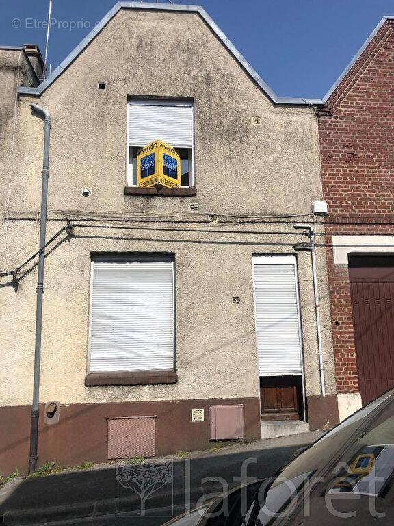 Maison à SAINT-QUENTIN