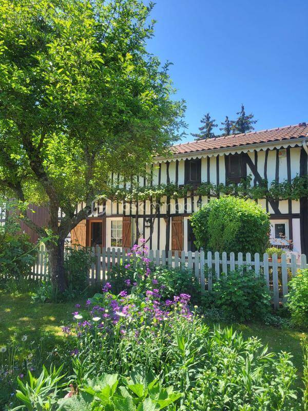 Maison à GIFFAUMONT-CHAMPAUBERT