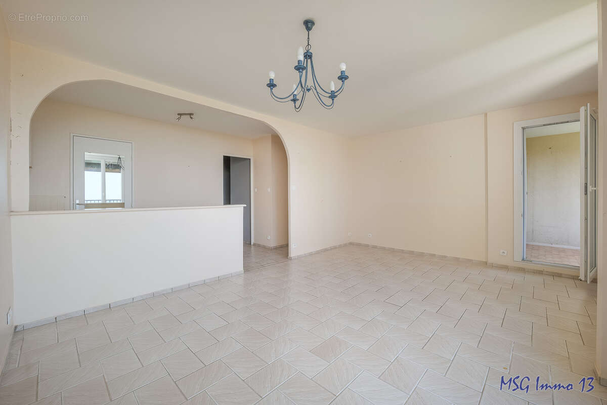 Appartement à MARSEILLE-13E