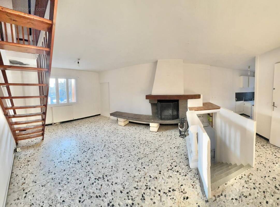 Appartement à DAMPMART