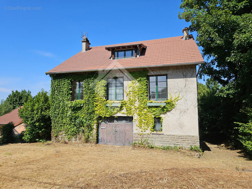 Maison à CUSSET