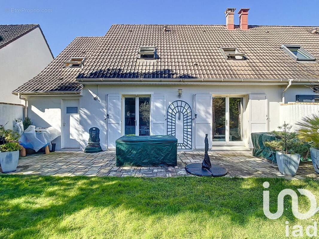 Photo 1 - Maison à PONTAULT-COMBAULT