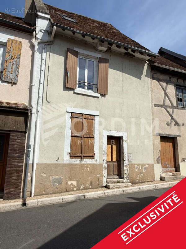 Maison à BONNY-SUR-LOIRE