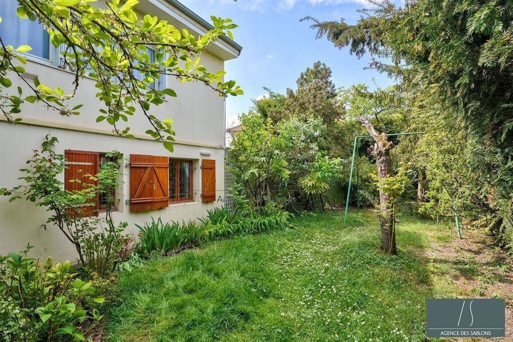 Maison à CARRIERES-SUR-SEINE