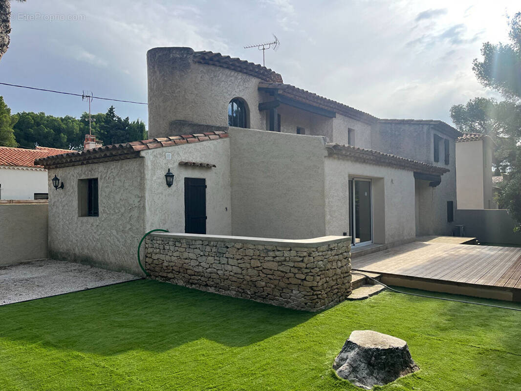 Maison à SAUSSET-LES-PINS