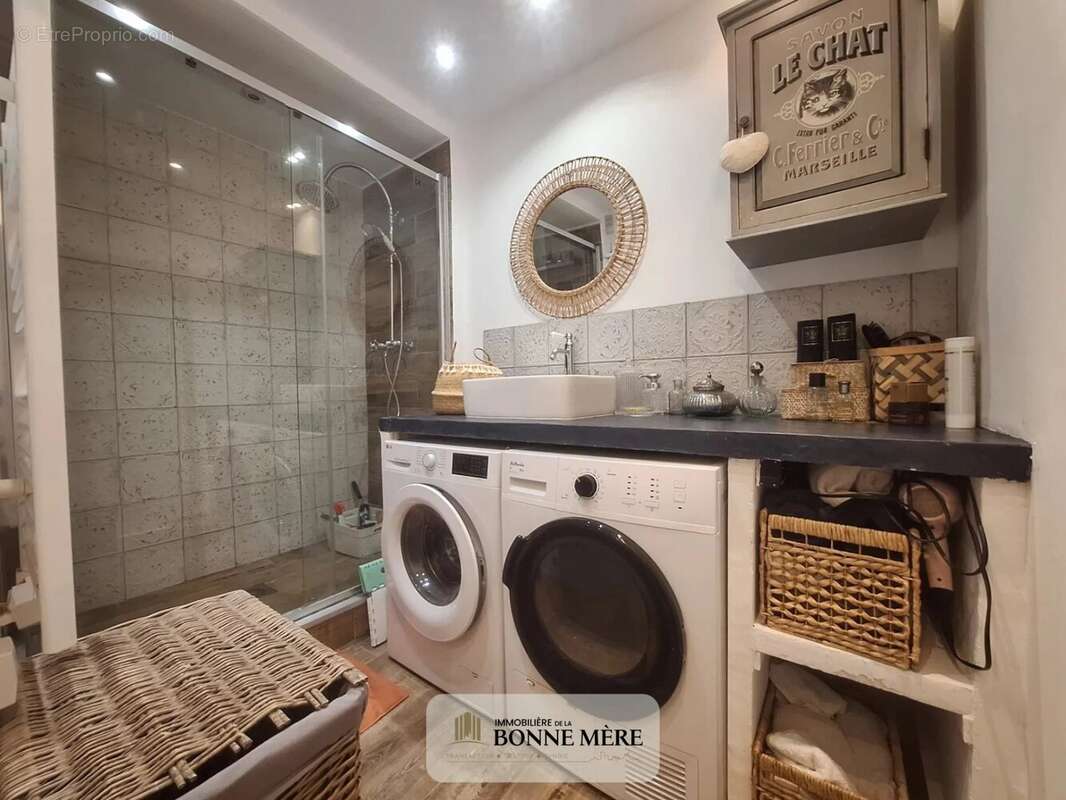 Appartement à MARSEILLE-13E