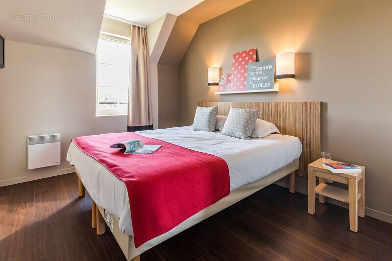Appartement à PORT-EN-BESSIN-HUPPAIN