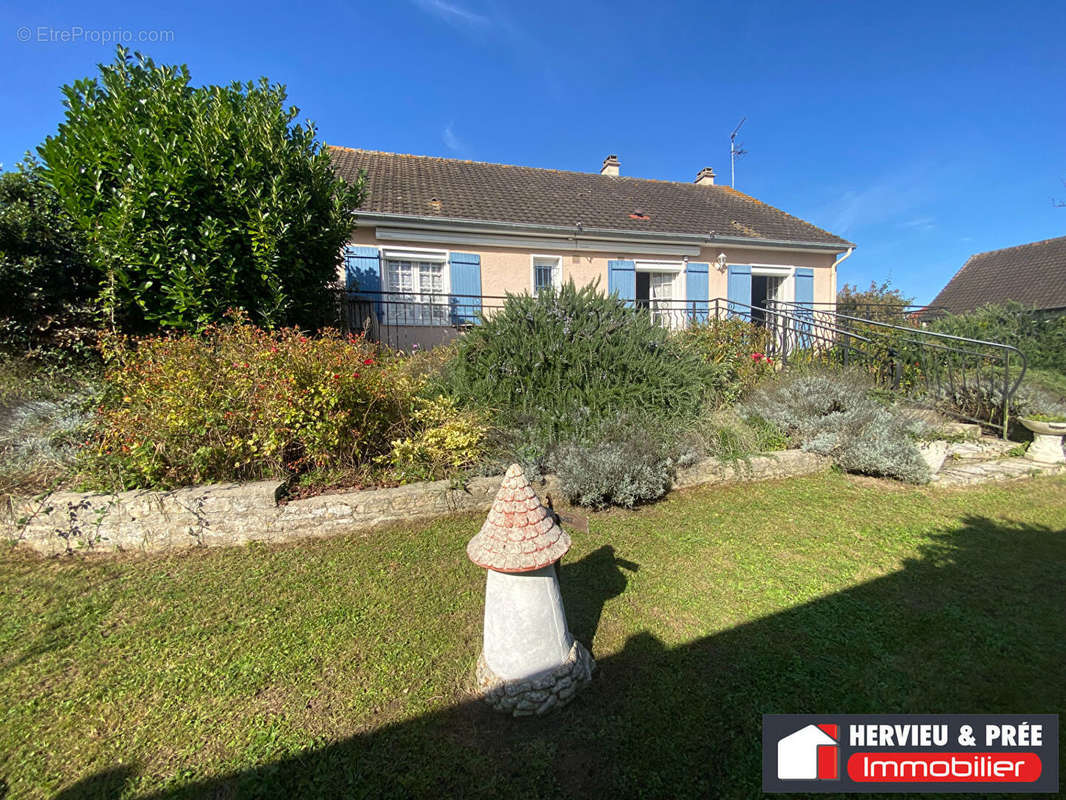 Maison à VER-SUR-MER