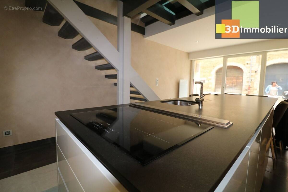 Photo 1 - Maison à LONS-LE-SAUNIER