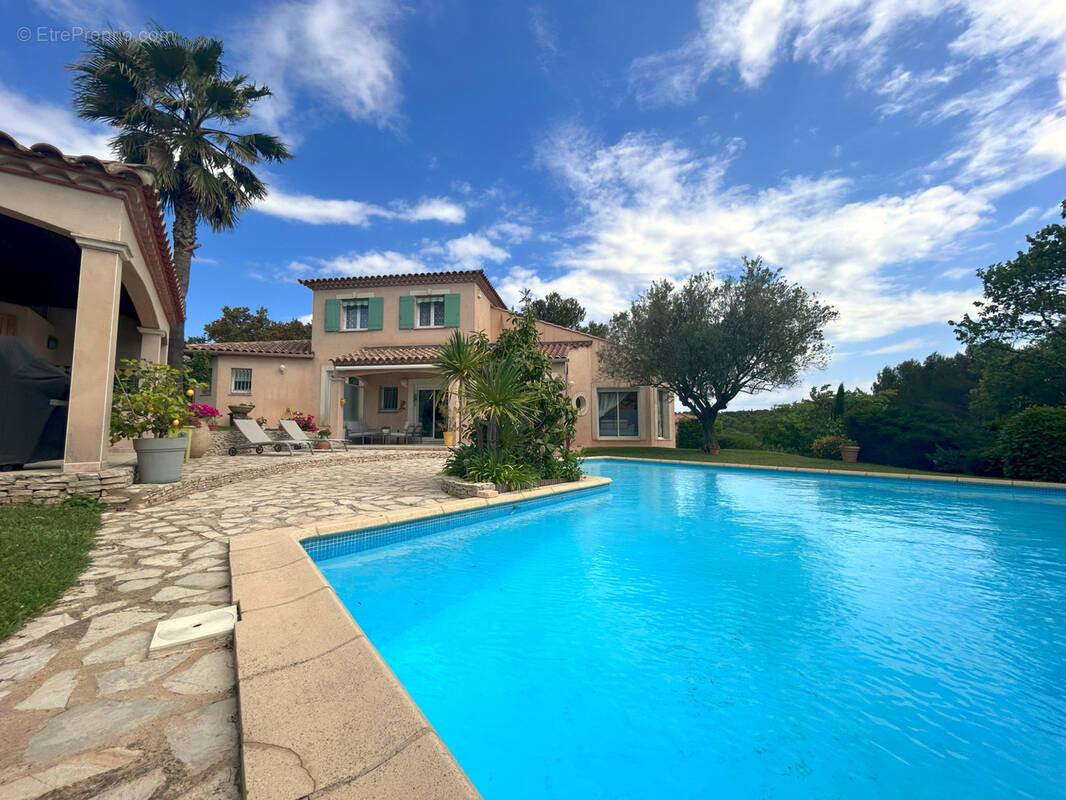 Maison à NIMES