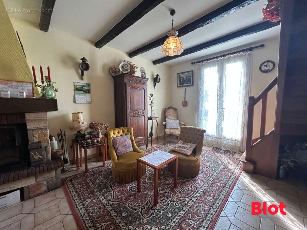 Maison à SAINT-COULOMB