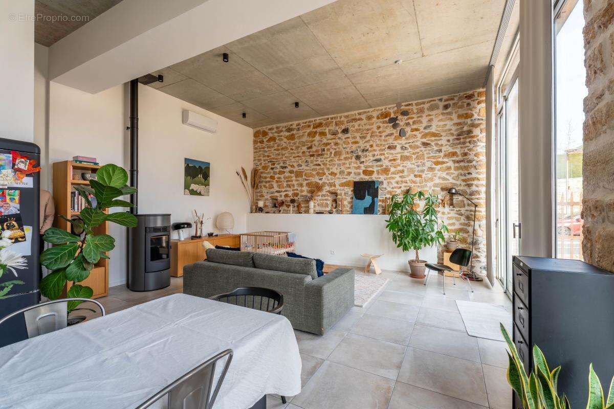 Maison à BULLY